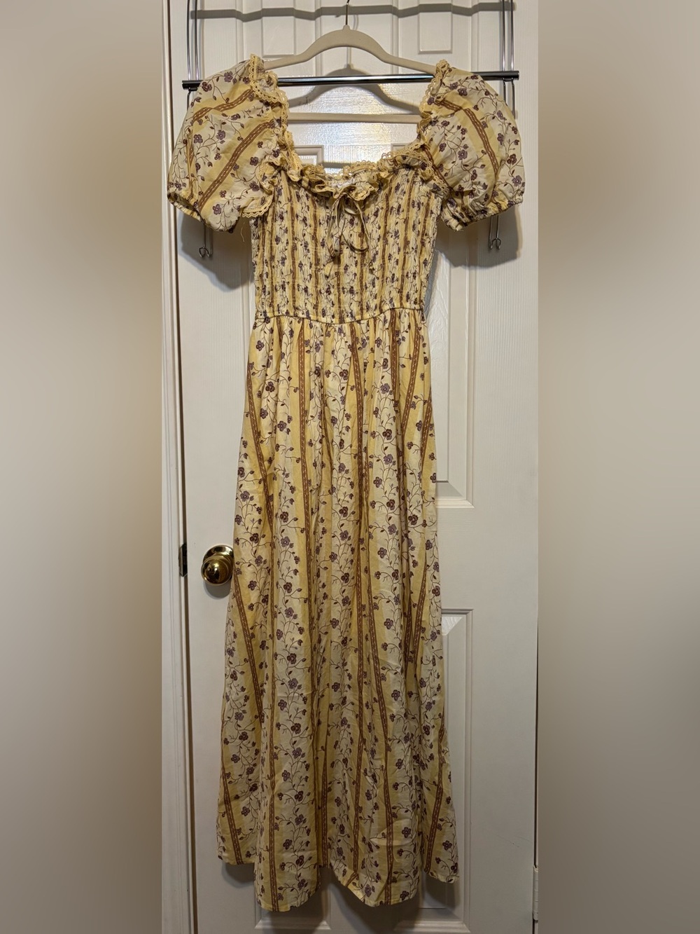 NWOT Blu Pepper Yellow Floral Maxi Dress with Puff Sleeves